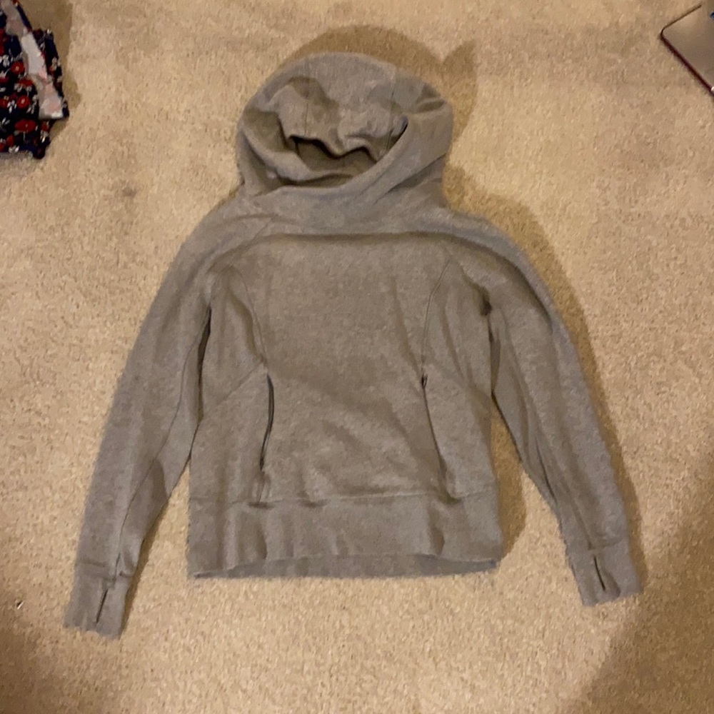 Lululemon pullover hooded sweatshirt